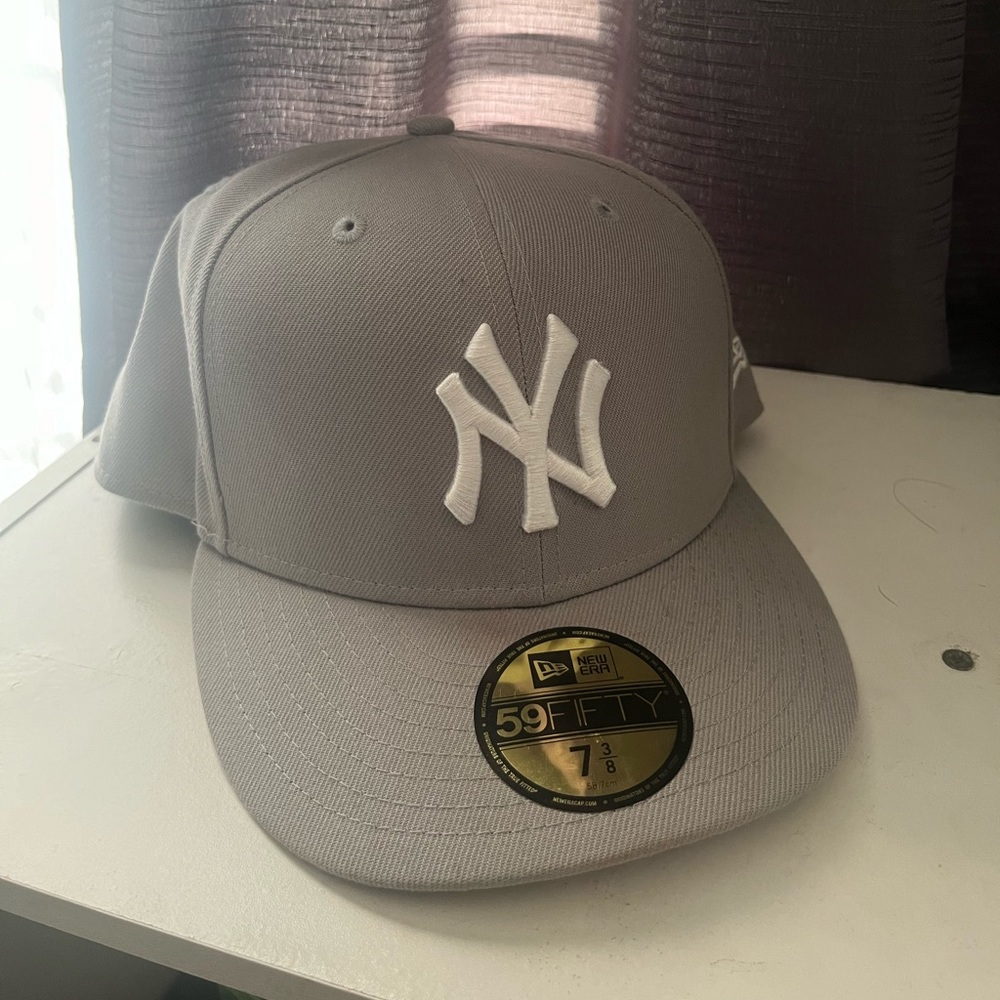 Yankee fitted hat ‘Grey’